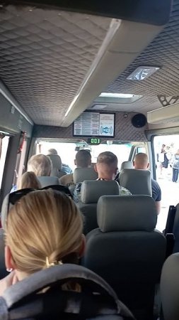еду на дачу, автобус супер, удобно,комфортно,вай-фай, можно подключить телефон и зарядить
