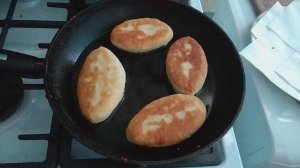 Готовлю тесто и Жарю Пирожки/Прогулка после садика/Скоро поспеют яблочки 🍎