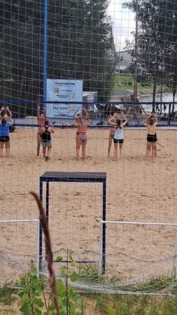 Тренировка женской сборной по волейболу