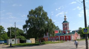 Церковь Петра и Павла в  Вологде.
Советский проспект.