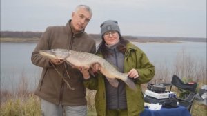 ЛОВЛЯ НА ПЕРЕВЁРТКИ ПЕРЕМЕТ Налим Река ОКА. Honda BF10 замер скорости. speed test