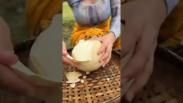 Сытное блюдо из двух яиц