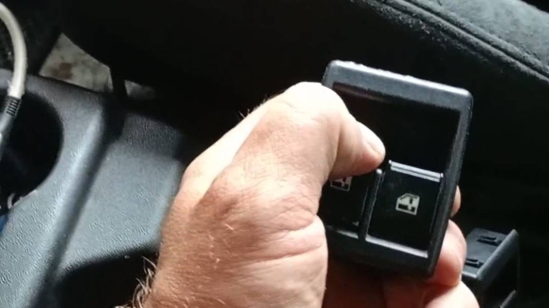 Нива 21214 Не работают оба стеклоподъемника!!!