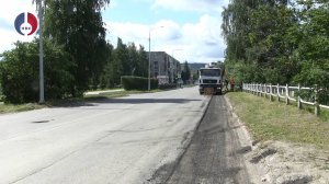 На Автозаводской улице продолжается ремонт дорожного полотна