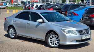Toyota Camry 2.5 AT, 2014, 255 488 км.