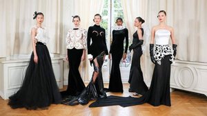 На Неделе высокой моды в Париже свою коллекцию представила Юлия Янина