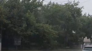 Сильный дождь в Крыму