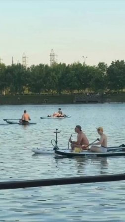 😎Просто москвич решил прокатиться на сапе с кальяном😎