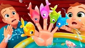 Однажды я поймал живую рыбку - Семейная песенка на пальчиках! | Детские стишки и песенки