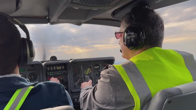 Управление самолетом Socata TB-10 смотреть онлайн