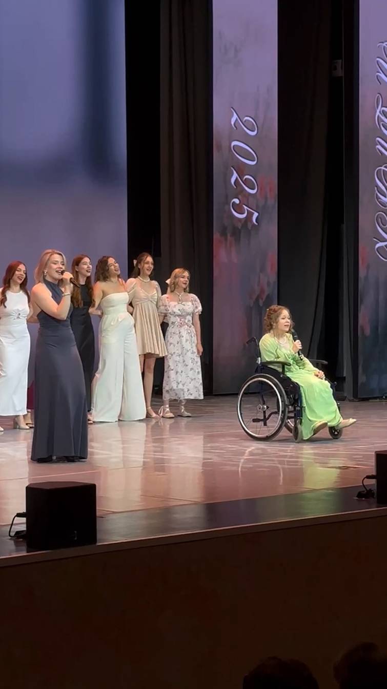 Выпускной — тоже повод для счастья #shorts