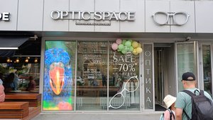 LED-экран для магазина очков от компании "Телевиком"