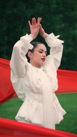 Уже прошла неделя с выхода новой песни «Фонари»!