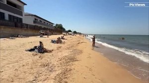Голубицкая пляж Белый сегодня 11 июля 2025. Какая погода в Голубицкой сейчас. Море, обстановка