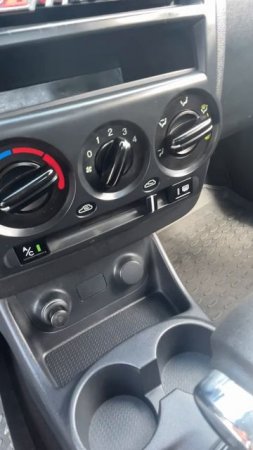 Обзор на Hyundai Getz Хетчбэк 5 дв. 1.4 AT 2007г
