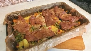 Овощи с мясом в духовке. Простой рецепт.