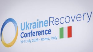 Не опять, а снова: Украина пытается выпросить у Европы триллион долларов
