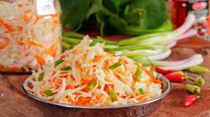 Капуста маринованная быстрого приготовления! Безумно вкусно, делайте сразу много.