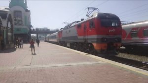 ЭП2К-339 с поездом №2 Москва-Владивосток и беспересадочным вагоном Москва-Пхеньян