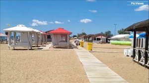 Крым Керчь Городской пляж сегодня 11 июля 2025. Море и погода в Крыму сейчас. Обстановка на пляже