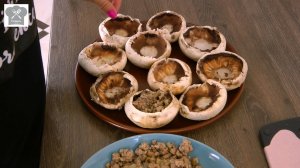 Шампиньоны фаршированные запеченные в духовке быстро и вкусно рецепт.