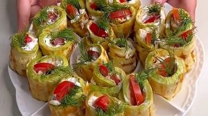 Кабачковые Рулетики на закуску...🧀🍅😋    Рецепт в описании ✍️