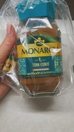 Кофе в праздничной упаковке))) Кофе ничего, упаковка просто "чудо")))😂😂😂