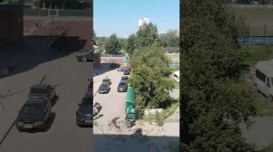 смотрю в окно