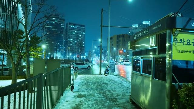 Дождливая прогулка по Сеулу смотреть онлайн