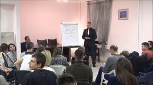 Чем опасно саморазвитие и тренинги