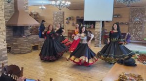 МОЯ БАБУШКА КУРИТ ТРУБКУ, ПЕСНИ И #ТАНЦЫ НА ЮБИЛЕЕ💃🏿. ЕВГЕНИЙ БЕРЛИН И КОЛЛЕКТИВ ЦЫГАНСКОГО ТАНЦА