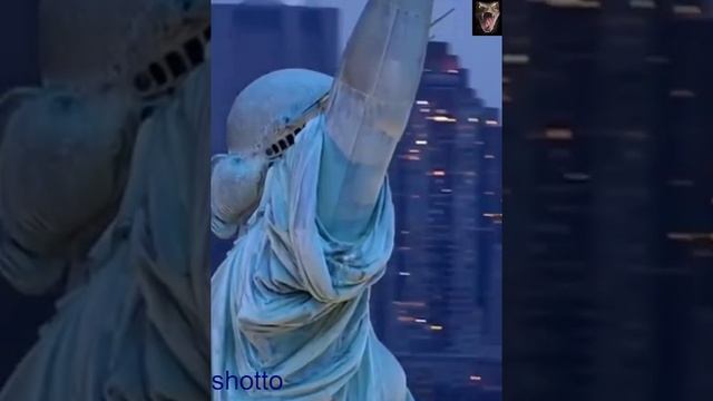 Статуя свободы