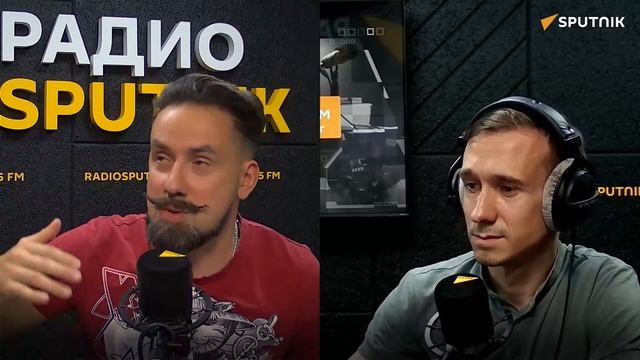 Прямой эфир с писателем, публицистом и блогером Романом Антоновским