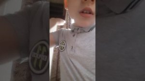 Я кушаю армейское питание