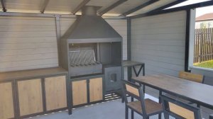 Беседка с мангальной зоной для отличного отдыха от компании Bbq-zone69.ru