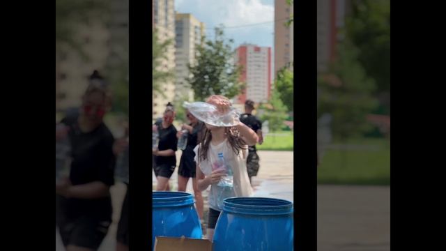 Праздник H2O