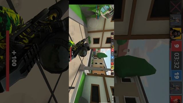 Играю в командный бой в polywar