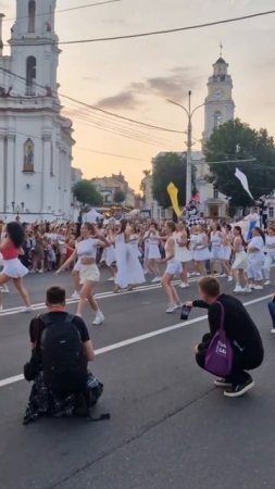 Фэст уличного искусства открыли в Витебске #витебск #славянскийбазар #фестиваль