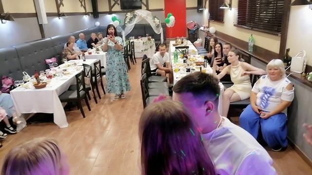 Свадебный танец в кафе - бар "Кочегарка" смотреть онлайн