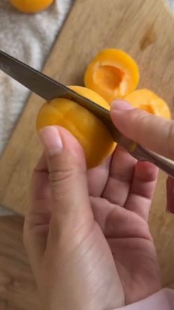 🍑 Манник на кефире с абрикосами
#выпечка #десерты