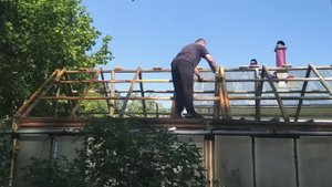 Антисептирование самого крепкого парника