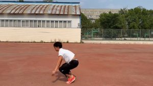 Чэнь Бинло_Упражнение №1. Упор присев, упор лежа, упор присев...