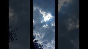 какое небо голубое!