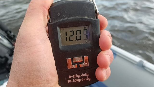 Улов с лодки на "банки" за 3.5 часа. смотреть онлайн