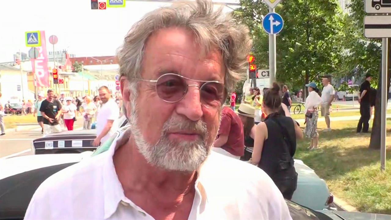 Ярмольник раскрыл, почему не решился приехать на ретроралли на своем кабриолете