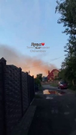 🔴Русские «Герани» атаковали авиаремонтный завод «Мотор» в городе Луцке на северо-западе Окраїны🔴
