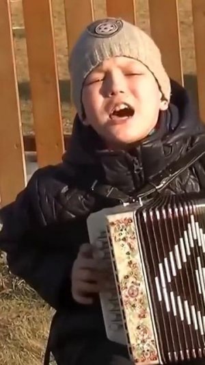 Ко Дню Рыбака! Мальчишка жжёт. Песня про рыбалку #рыбалка #рыбак #рыба #праздник