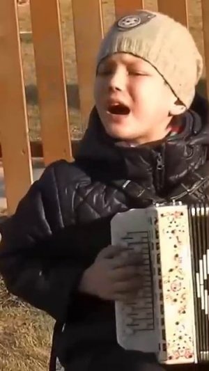 Ко Дню Рыбака! Мальчишка жжёт. Песня про рыбалку #рыбалка #рыбак #рыба #праздник