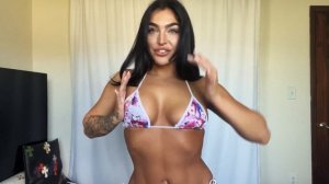 Мальчики раздели взглядом. 18+. Эротика