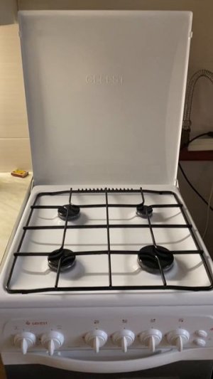 ✨ Чистая плита — символ уюта и заботы о доме! 🏡✨